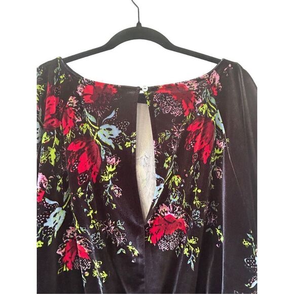 Free People Intimately Floral Dolman Sleeve Velvet Bodysuit Black Medium - Picture 4 of 9